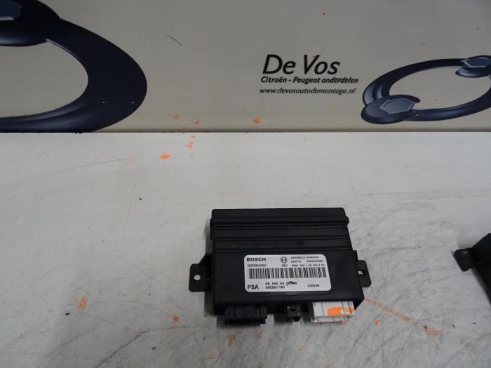 Begagnade PDC-modul Peugeot 308 Pris € 70,00 Marginaltabell erbjuds av De Vos Onderdelen