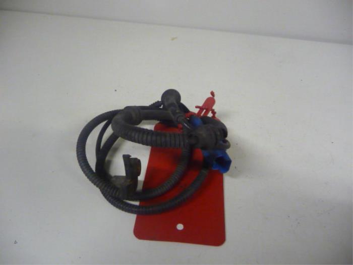 Begagnade ABS-sensor Citroen C5 II Berline (RC) 2.0 HDiF 16V Pris € 20,00 Marginaltabell erbjuds av De Vos Onderdelen