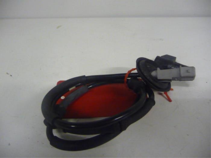 Begagnade ABS-sensor Citroen Picasso Pris € 25,00 Marginaltabell erbjuds av De Vos Onderdelen