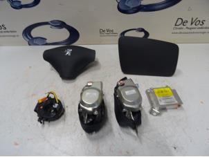Used Airbag set + module Peugeot 107 1.0 12V Price € 450,00 Margin scheme offered by De Vos Autodemontagebedrijf