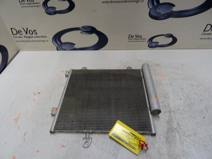 Usagé Radiateur clim Citroen C1 1.0 Vti 68 12V Prix € 80,00 Règlement à la marge proposé par De Vos Onderdelen
