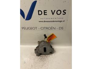 Engine mount from a Peugeot Bipper (AA) 1.4 HDi 2009
