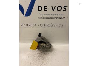 Engine mount from a Peugeot Bipper (AA) 1.4 HDi 2009