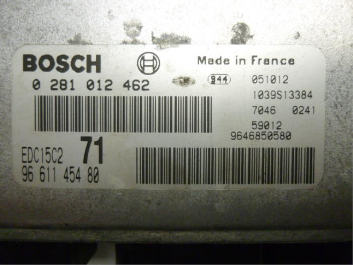 Used Engine management computer Peugeot 807 2.0 HDi 16V Price € 250,00 Margin scheme offered by De Vos Onderdelen