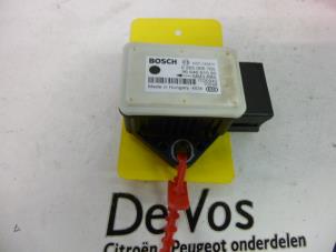 Używane Czujnik poziomowania Citroen C4 Picasso (UD/UE/UF) 1.6 HDi 16V 110 Cena € 100,00 Procedura marży oferowane przez De Vos Autodemontagebedrijf