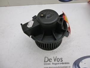 Usados Motor de ventilador de calefactor Citroen Picasso Precio € 55,00 Norma de margen ofrecido por De Vos Autodemontagebedrijf
