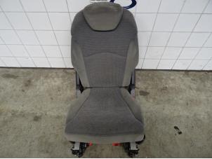 Used Rear seat Peugeot 807 Price € 100,00 Margin scheme offered by De Vos Autodemontagebedrijf