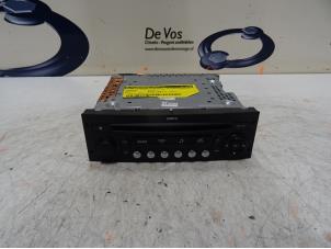 Usagé Radio/Lecteur CD Citroen C3 (FC/FL/FT) 1.4 16V Sensodrive Prix € 50,00 Règlement à la marge proposé par De Vos Autodemontagebedrijf