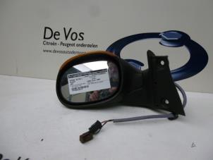 Used Wing mirror, left Peugeot 1007 (KM) 1.6 GTI,Gentry 16V Price € 55,00 Margin scheme offered by De Vos Autodemontagebedrijf
