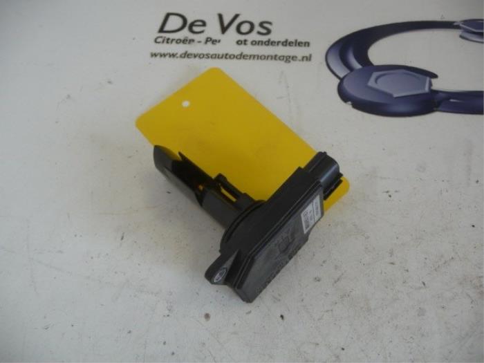 Begagnade Luftflödesmätare Citroen C-Crosser 2.4 16V Pris € 115,00 Marginaltabell erbjuds av De Vos Onderdelen
