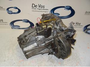 Używane Skrzynia biegów Peugeot 607 (9D/U) 2.0 HDiF 16V Cena € 450,00 Procedura marży oferowane przez De Vos Autodemontagebedrijf