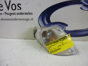 Używane Kierunkowskaz prawy Citroen Saxo 1.1i X,SX Cena € 10,00 Procedura marży oferowane przez De Vos Autodemontagebedrijf