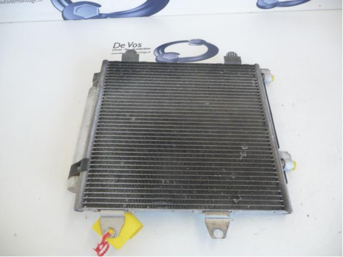 Air conditioning radiator from a Peugeot 107 1.0 12V 2012