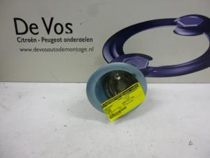 Gebrauchte Fernlicht links Citroen Picasso Preis € 45,00 Margenregelung angeboten von De Vos Autodemontagebedrijf