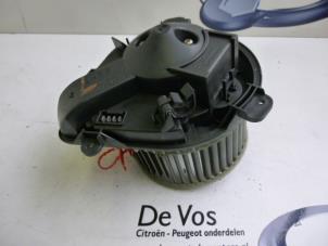 Gebrauchte Heizung Belüftungsmotor Peugeot 806 2.0 SR,SV Preis € 55,00 Margenregelung angeboten von De Vos Autodemontagebedrijf