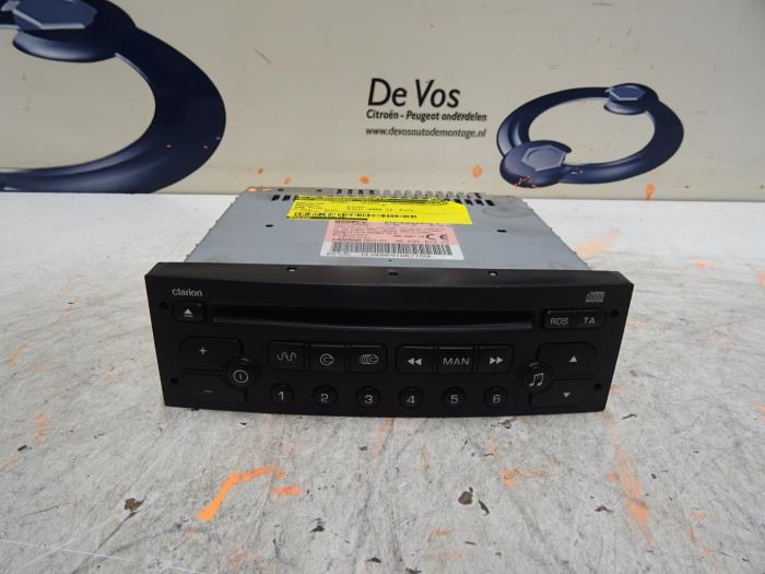 Reproductor de CD y radio Peugeot 206+ 1.4 XS - 6564WF CLARION