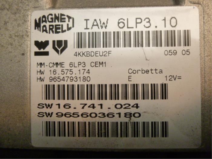 Engine management computer Peugeot 407 (Used)