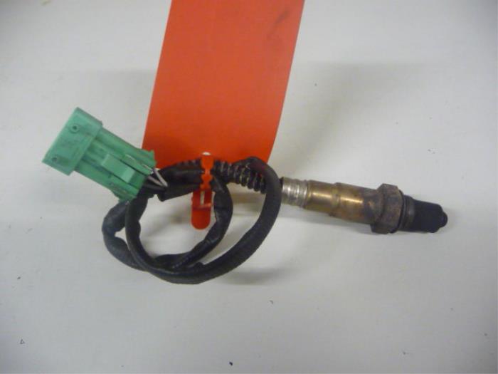 Usados Sonda Lambda Peugeot 407 (6D) 3.0 V6 24V VVT Precio € 45,00 Norma de margen ofrecido por De Vos Onderdelen