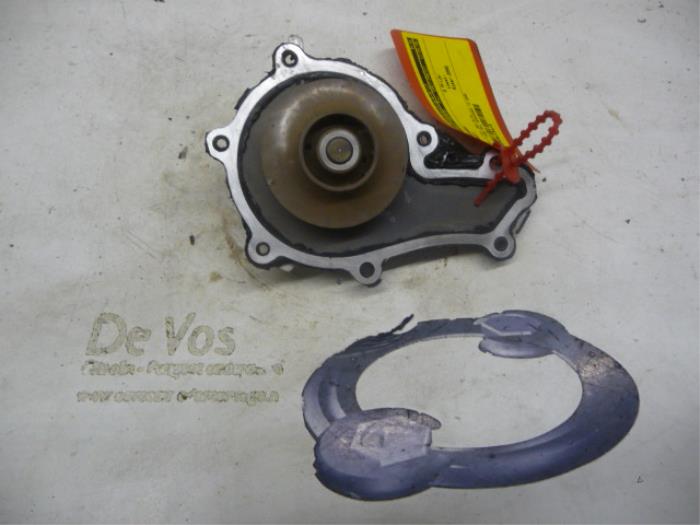 Gebrauchte Wasserpumpe Peugeot 206 (2A/C/H/J/S) 1.4 HDi Preis € 35,00 Margenregelung angeboten von De Vos Onderdelen