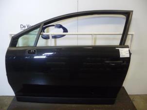 Used Door 2-door, left Citroen C4 Coupé (LA) 1.4 16V Price € 115,00 Margin scheme offered by De Vos Autodemontagebedrijf