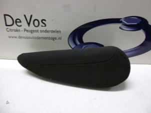 Gebrauchte Armlehne Citroen C4 Picasso (UD/UE/UF) 1.6 HDi 16V 110 Preis € 70,00 Margenregelung angeboten von De Vos Autodemontagebedrijf