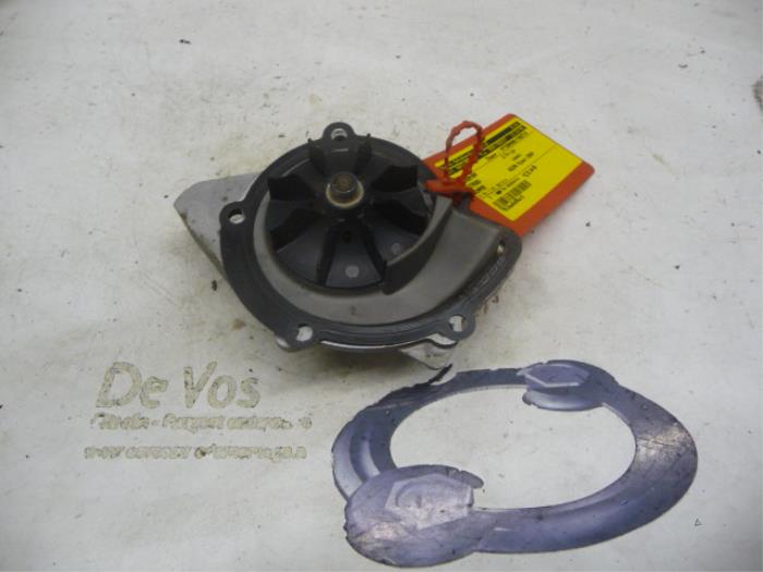 Begagnade Vattenpump Citroen Jumper (U5) 2.2 HDi Pris € 25,00 Marginaltabell erbjuds av De Vos Onderdelen
