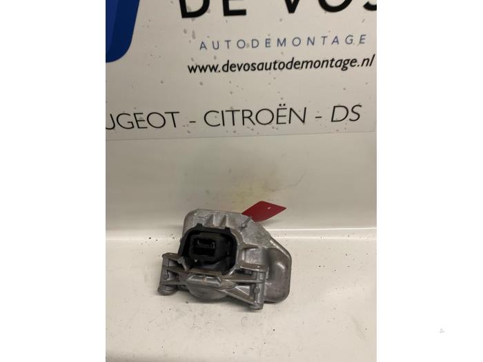 Gebrauchte Motorlager Peugeot 1007 (KM) 1.6 GTI,Gentry 16V Preis € 30,00 Margenregelung angeboten von De Vos Onderdelen