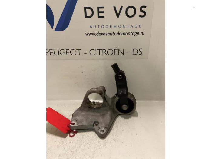 Used Engine mount Peugeot 807 Price € 45,00 Margin scheme offered by De Vos Onderdelen
