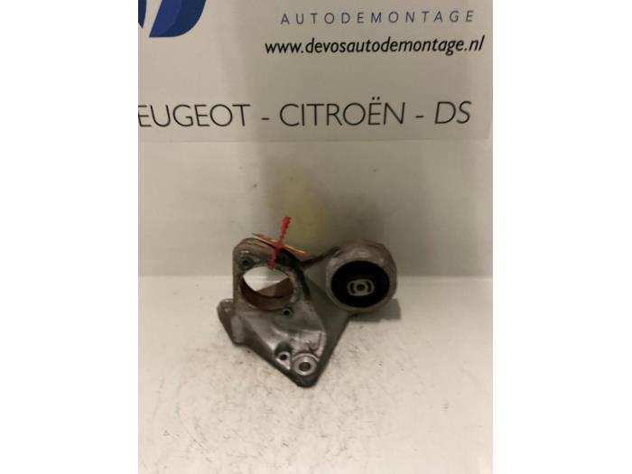 Used Engine mount Peugeot 807 Price € 35,00 Margin scheme offered by De Vos Onderdelen