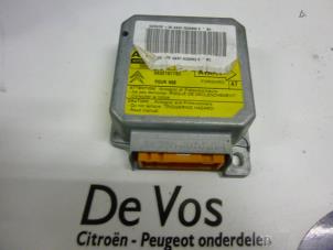 Usagé Module airbag Citroen Picasso Prix € 70,00 Règlement à la marge proposé par De Vos Autodemontagebedrijf