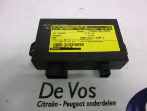 Usagé Module PDC Peugeot 807 2.0 HDi 16V Prix € 70,00 Règlement à la marge proposé par De Vos Autodemontagebedrijf