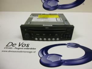 Usagé Radio/Lecteur CD Citroen C8 (EA/EB) 2.0 HDi 16V Prix € 50,00 Règlement à la marge proposé par De Vos Autodemontagebedrijf