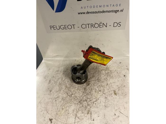 Used Piston Citroen Jumper (U5) 2.0 HDi Price € 115,00 Margin scheme offered by De Vos Onderdelen