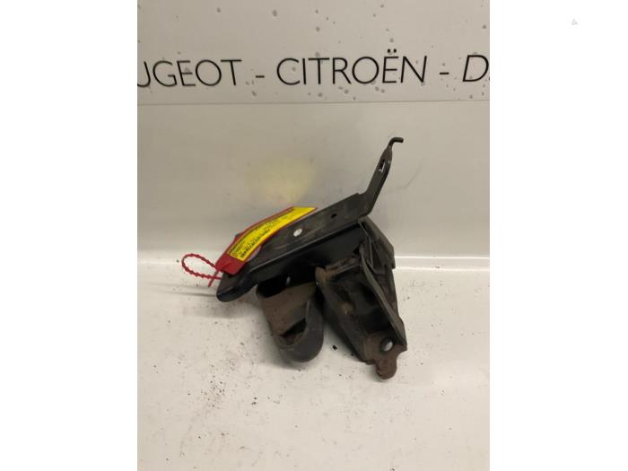 Used Engine mount Citroen C1 1.4 HDI Price € 55,00 Margin scheme offered by De Vos Onderdelen