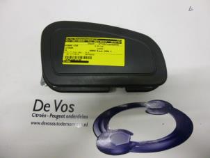 Używane Poduszka powietrzna boczna Citroen C2 (JM) 1.4 Cena € 55,00 Procedura marży oferowane przez De Vos Autodemontagebedrijf