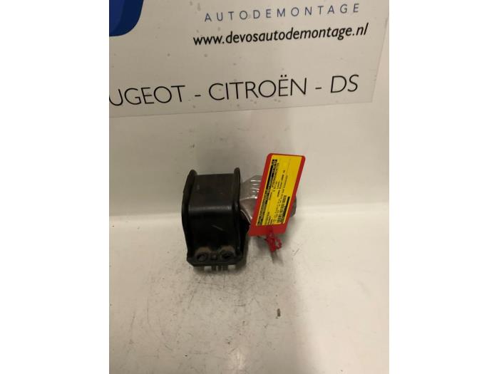 Gebrauchte Motorlager Peugeot 3008 I (0U/HU) 1.6 HDiF 16V Preis € 55,00 Margenregelung angeboten von De Vos Onderdelen
