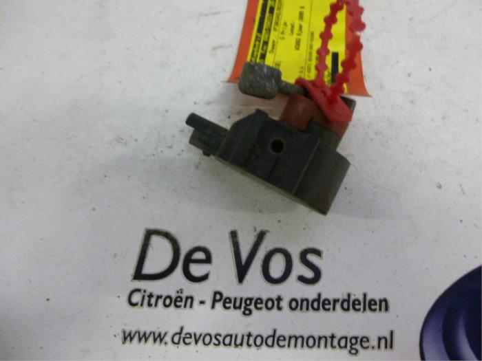 Begagnade Sensor (övriga) Peugeot 607 (9D/U) 2.7 HDi V6 24V Pris € 25,00 Marginaltabell erbjuds av De Vos Onderdelen