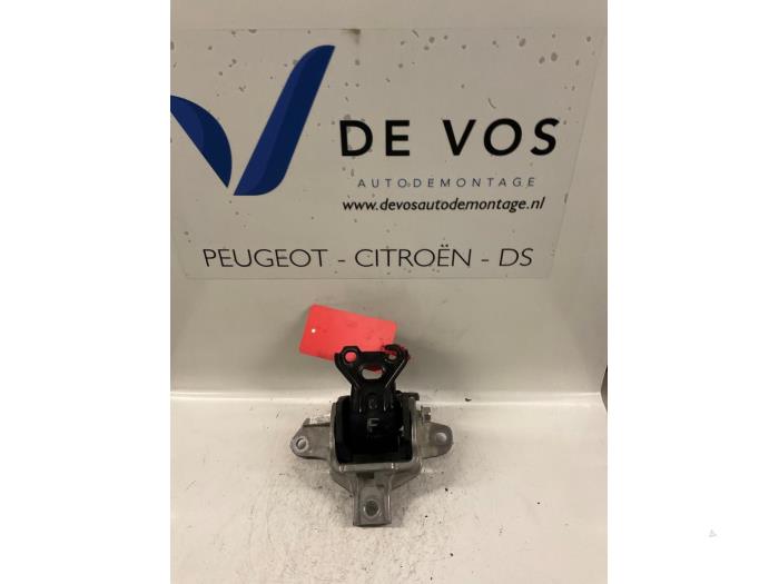 Used Engine mount Citroen C-Crosser Price € 45,00 Margin scheme offered by De Vos Onderdelen