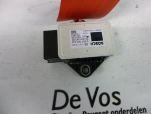 Używane Czujnik poziomowania Citroen C4 Picasso (UD/UE/UF) 2.0 16V Autom. Cena € 100,00 Procedura marży oferowane przez De Vos Autodemontagebedrijf