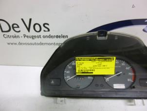 Usagé Compteur kilométrique KM Citroen Saxo 1.1i X,SX Prix € 55,00 Règlement à la marge proposé par De Vos Autodemontagebedrijf