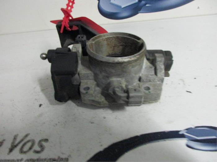Gebrauchte Drosselklappengehäuse Peugeot 206 (2A/C/H/J/S) 2.0 GT,GTI 16V Preis € 70,00 Margenregelung angeboten von De Vos Onderdelen
