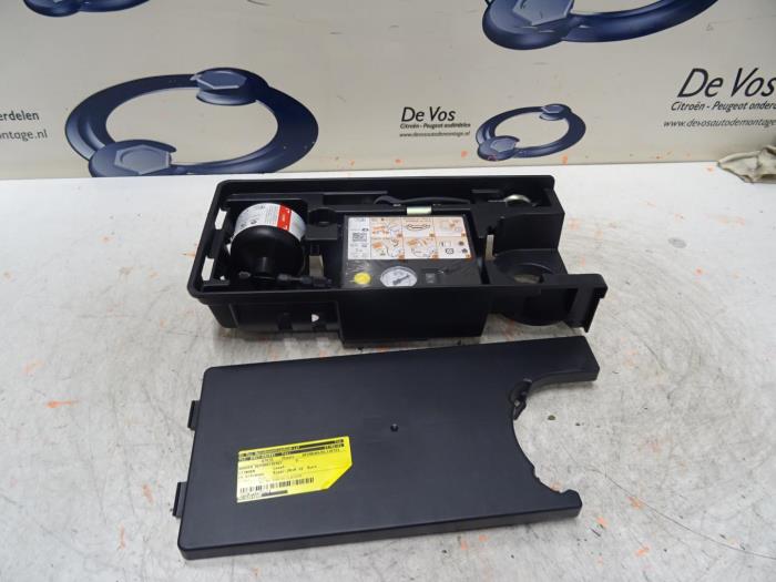 Tyre repair kit Citroen C5 Aircross 9816284780