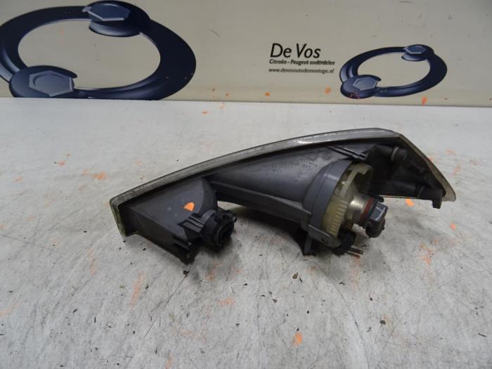 Spotlight, right Citroen C5 III Tourer 2.0 16V - 6206J4 HELLA