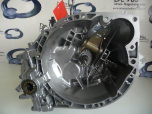 Inspektierte Getriebe Peugeot Expert Preis € 907,50 Mit Mehrwertsteuer angeboten von De Vos Autodemontagebedrijf