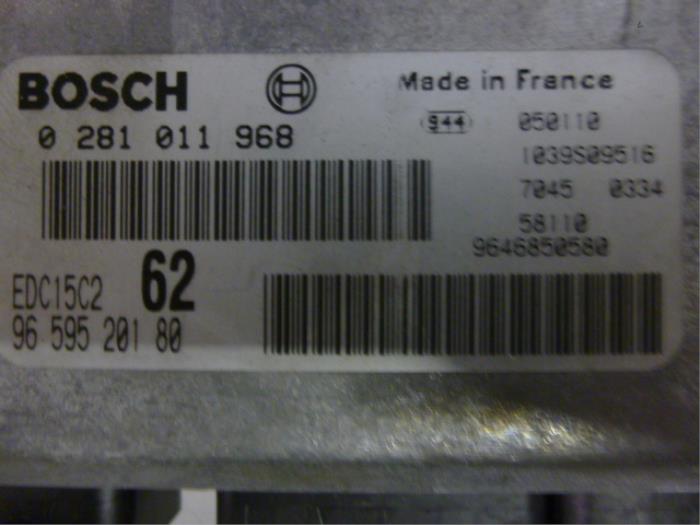 Used Engine management computer Citroen C8 (EA/EB) 2.0 HDi 16V Price € 250,00 Margin scheme offered by De Vos Onderdelen