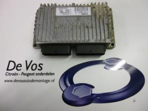 Używane Sterownik skrzyni automatycznej Citroen Xantia (X2/X7) 1.8i X,SX,Harmonie,Sensation 16V Cena € 115,00 Procedura marży oferowane przez De Vos Autodemontagebedrijf