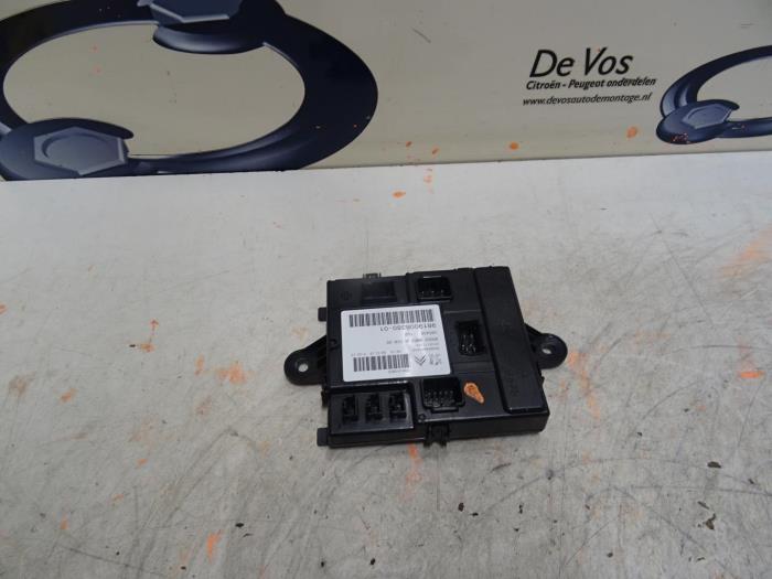 Used Computer, miscellaneous Peugeot 3008 Price € 80,00 Margin scheme offered by De Vos Onderdelen
