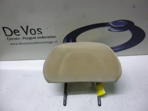 Gebrauchte Kopfstütze Peugeot 407 Preis € 35,00 Margenregelung angeboten von De Vos Autodemontagebedrijf