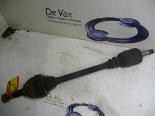 Used Front drive shaft, left Peugeot Boxer Price € 90,00 Margin scheme offered by De Vos Autodemontagebedrijf