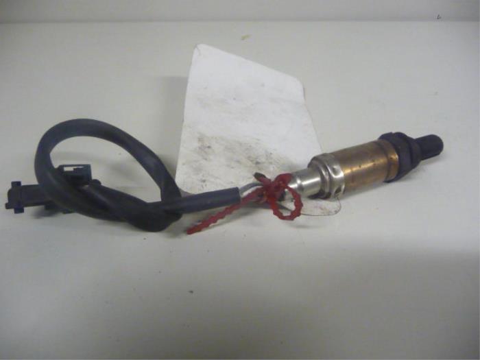 Usagé Sonde lambda Peugeot 106 I 1.0i Prix € 35,00 Règlement à la marge proposé par De Vos Onderdelen